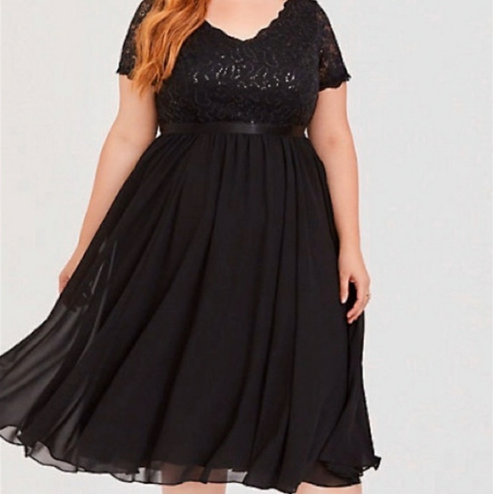 Chiffon and Sequined Lace Midi Dress